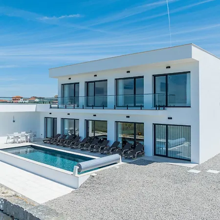 Axess With Panoramic Ocean View Лориньян