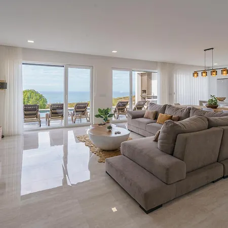 Вилла Axess With Panoramic Ocean View