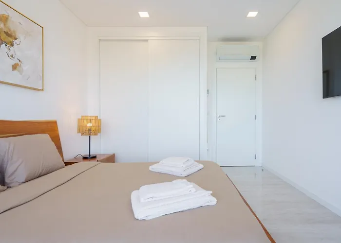 Axess With Panoramic Ocean View فيلة لورينها